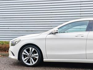 Mercedes-Benz CLA 2.1 CLA220d Sport Coupe 4dr Diesel 7G-DCT EURO 6 (s/s) (177 PS)