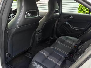 Mercedes-Benz CLA 2.1 CLA220d Sport Coupe 4dr Diesel 7G-DCT EURO 6 (s/s) (177 PS)