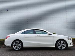 Mercedes-Benz CLA 2.1 CLA220d Sport Coupe 4dr Diesel 7G-DCT EURO 6 (s/s) (177 PS)