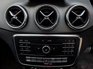 Mercedes-Benz CLA 2.1 CLA220d Sport Coupe 4dr Diesel 7G-DCT EURO 6 (s/s) (177 PS)