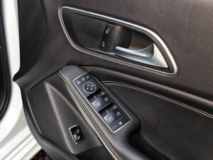 Mercedes-Benz CLA 2.1 CLA220d Sport Coupe 4dr Diesel 7G-DCT EURO 6 (s/s) (177 PS)