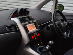 Toyota Verso 1.6 D-4D Excel Euro 5 (s/s) 5dr