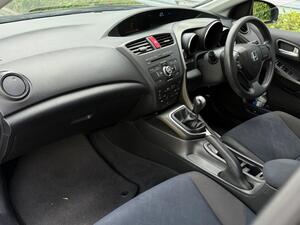 Honda Civic 1.6 i-DTEC SE Euro 5 (s/s) 5dr