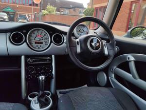 MINI Hatch 1.6 One CVT Euro 3 3dr