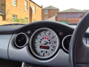 MINI Hatch 1.6 One CVT Euro 3 3dr