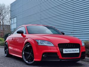 Audi TT 2.0 TDI Black Edition quattro Euro 5 3dr