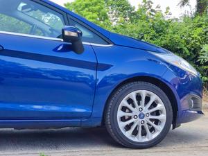 Ford Fiesta 1.0T EcoBoost Titanium X Euro 6 (s/s) 5dr