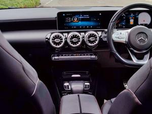 Mercedes-Benz A Class 2.0 A250 AMG Line (Premium Plus) Hatchback 5dr Petrol 7G-DCT Euro 6 (s/s) (224 ps)