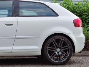 Audi A3 2.0 TFSI S line Euro 5 3dr