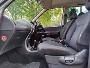 Nissan Terrano 2.7 Di SE SUV 3dr Diesel Manual (260 g/km, 125 bhp)