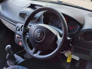 Renault Clio 1.2 16v Extreme 3dr