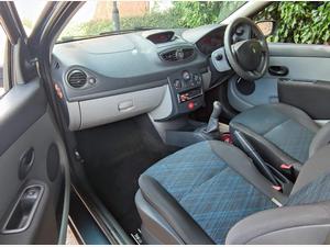 Renault Clio 1.2 16v Extreme 3dr