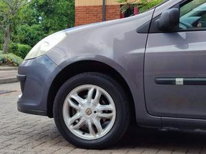 Renault Clio 1.2 16v Extreme 3dr