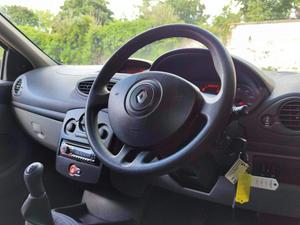 Renault Clio 1.2 16v Extreme 3dr