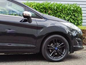 Ford Fiesta 1.0T EcoBoost Zetec Black Edition Euro 6 (s/s) 5dr
