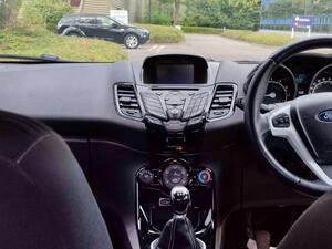 Ford Fiesta 1.0T EcoBoost Zetec Black Edition Euro 6 (s/s) 5dr