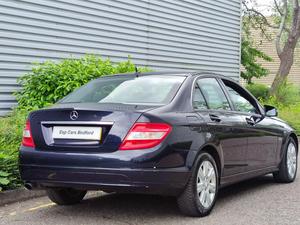 Mercedes-Benz C Class 1.8 C180 BlueEfficiency Executive SE Auto Euro 5 4dr