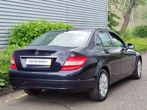 Mercedes-Benz C Class 1.8 C180 BlueEfficiency Executive SE Auto Euro 5 4dr