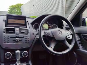 Mercedes-Benz C Class 1.8 C180 BlueEfficiency Executive SE Auto Euro 5 4dr