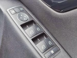Mercedes-Benz C Class 1.8 C180 BlueEfficiency Executive SE Auto Euro 5 4dr