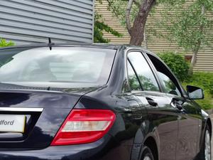 Mercedes-Benz C Class 1.8 C180 BlueEfficiency Executive SE Auto Euro 5 4dr