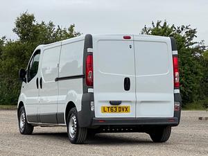 Vauxhall Vivaro 2.0 2900 CDTi FWD L3 4dr