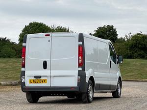 Vauxhall Vivaro 2.0 2900 CDTi FWD L3 4dr