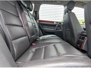 Volkswagen Touareg 2.5 TDI SE 5dr