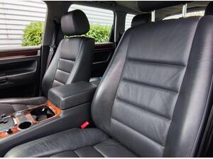 Volkswagen Touareg 2.5 TDI SE 5dr