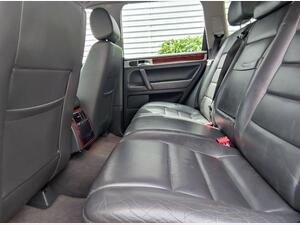 Volkswagen Touareg 2.5 TDI SE 5dr