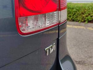 Volkswagen Touareg 2.5 TDI SE 5dr