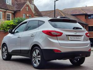 Hyundai ix35 2.0 CRDi Premium SUV 5dr Diesel Auto 4WD Euro 5 (134 bhp)