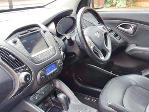 Hyundai ix35 2.0 CRDi Premium SUV 5dr Diesel Auto 4WD Euro 5 (134 bhp)