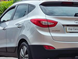 Hyundai ix35 2.0 CRDi Premium SUV 5dr Diesel Auto 4WD Euro 5 (134 bhp)