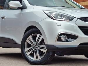 Hyundai ix35 2.0 CRDi Premium SUV 5dr Diesel Auto 4WD Euro 5 (134 bhp)