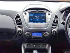 Hyundai ix35 2.0 CRDi Premium SUV 5dr Diesel Auto 4WD Euro 5 (134 bhp)