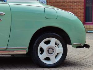 Nissan Figaro