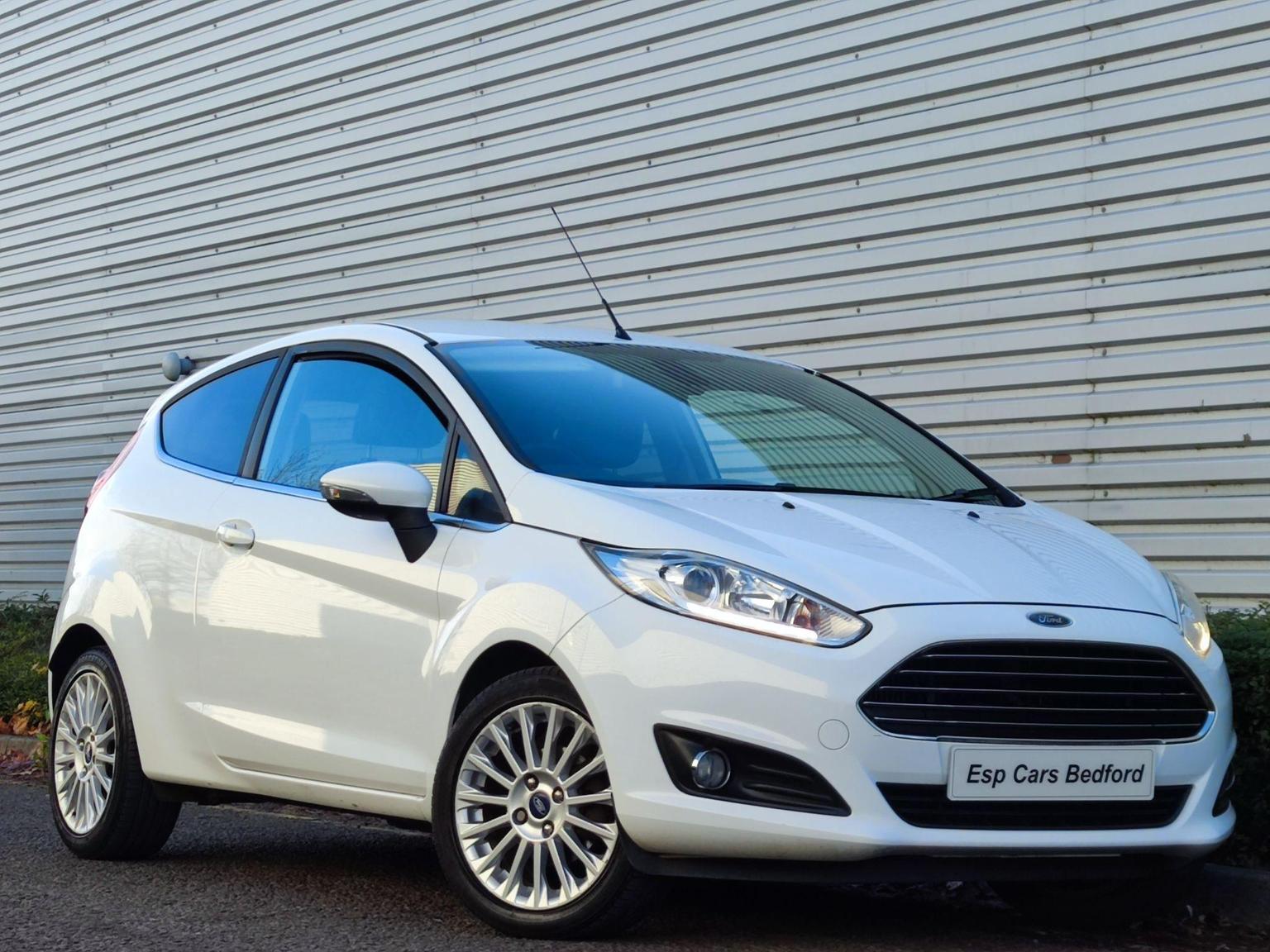 Ford Fiesta 1.0T EcoBoost Titanium Euro 5 (s/s) 3dr