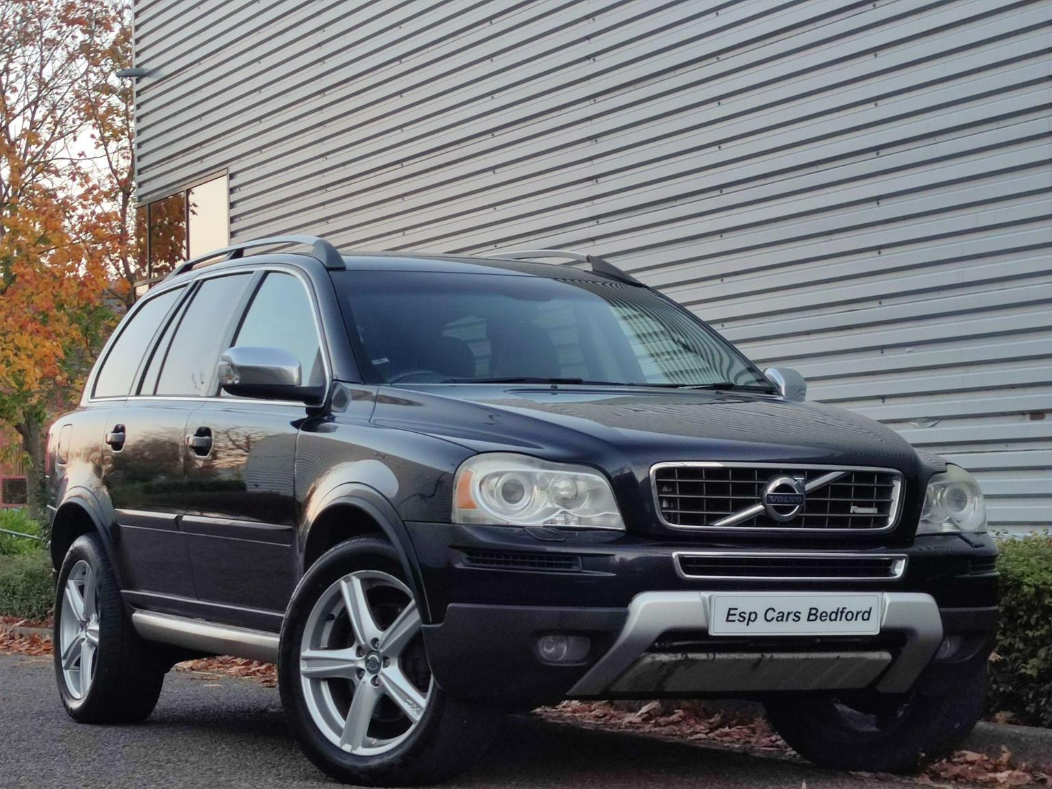 Volvo XC90 2.4 D5 R-Design SE SUV 5dr Diesel Geartronic AWD (224 g/km, 182 bhp)