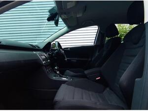 Volkswagen Passat 3.6 FSI V6 R36 DSG 4Motion Euro 5 4dr