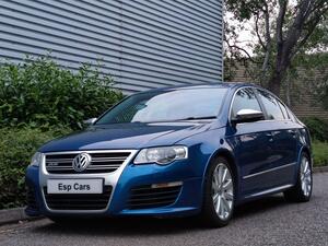 Volkswagen Passat 3.6 FSI V6 R36 DSG 4Motion Euro 5 4dr