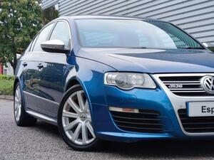 Volkswagen Passat 3.6 FSI V6 R36 DSG 4Motion Euro 5 4dr