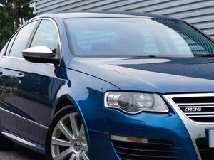 Volkswagen Passat 3.6 FSI V6 R36 DSG 4Motion Euro 5 4dr
