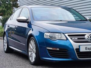 Volkswagen Passat 3.6 FSI V6 R36 DSG 4Motion Euro 5 4dr