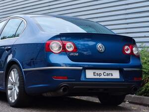Volkswagen Passat 3.6 FSI V6 R36 DSG 4Motion Euro 5 4dr