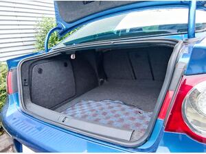 Volkswagen Passat 3.6 FSI V6 R36 DSG 4Motion Euro 5 4dr