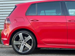 Volkswagen Golf 2.0 TSI BlueMotion Tech R 4Motion Euro 6 (s/s) 5dr