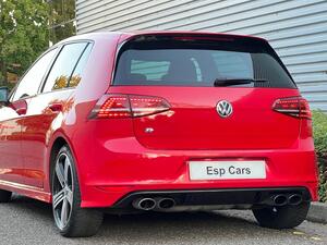 Volkswagen Golf 2.0 TSI BlueMotion Tech R 4Motion Euro 6 (s/s) 5dr