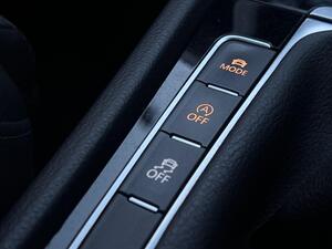 Volkswagen Golf 2.0 TSI BlueMotion Tech R 4Motion Euro 6 (s/s) 5dr