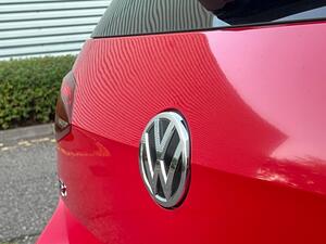 Volkswagen Golf 2.0 TSI BlueMotion Tech R 4Motion Euro 6 (s/s) 5dr